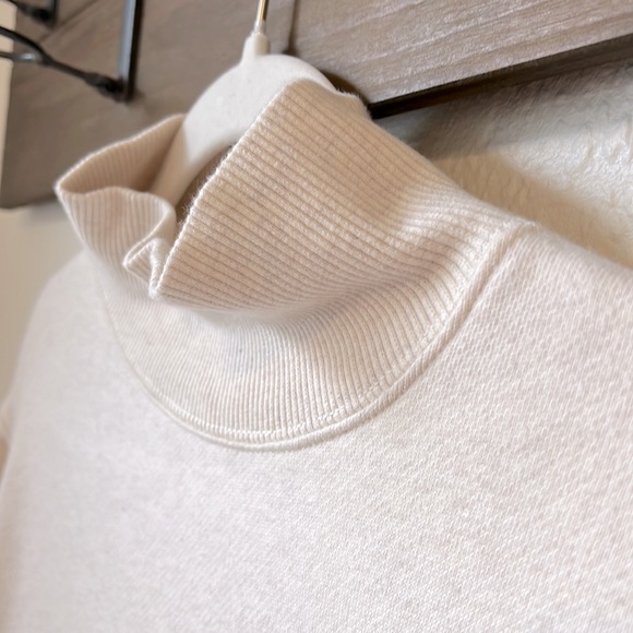 Aerie - Embroidered Mock Neck Oversized Sweater - Picture 9 of 9